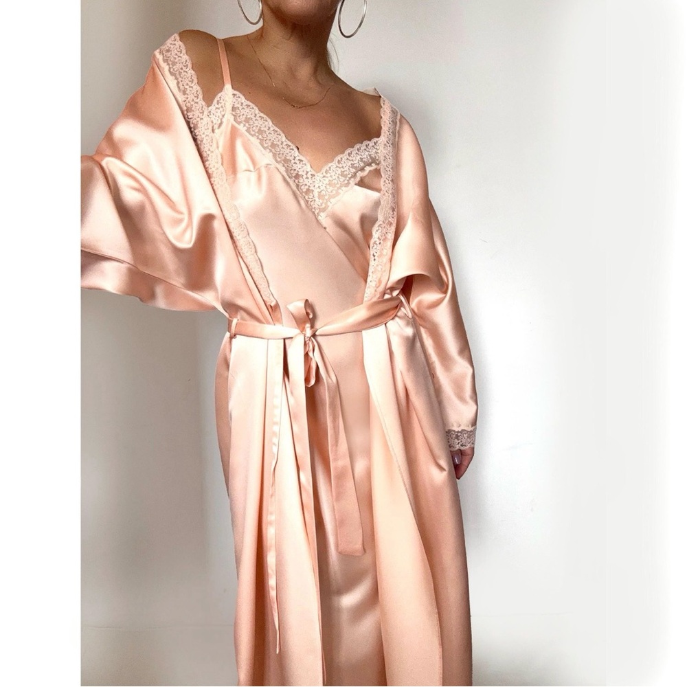 Dior Peach Satin Chemise with Lace - Picture 7 of 7